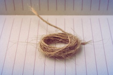 Kahverengi renkli keten iplik kağıdı arkaplanı