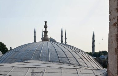 Istanbul Camii kubbeleri Osmanlı döneminden