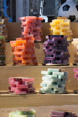 Kokulu el yapımı organik sabun koleksiyonu