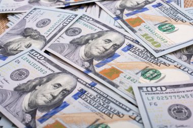 Bize banknot dolar etrafında yere yaymak