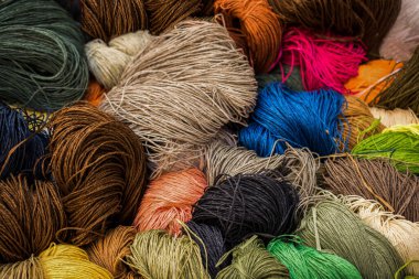 Renkli dizgiyi ayarla veya rulo yap