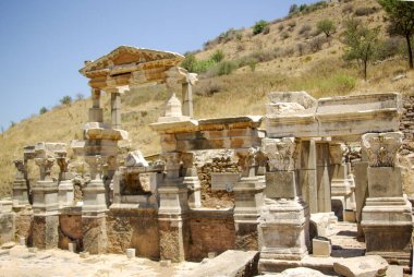 Türkiye 'deki antik ephesus şehrinin kalıntıları.