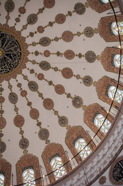 İstanbul, Türkiye 'de Osmanlı mimarisinde kubbenin iç görünümü