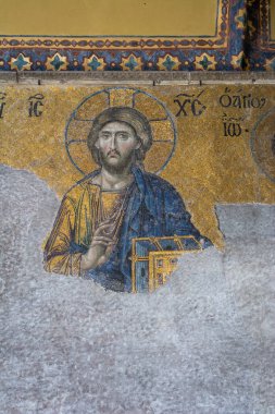 Ayasofya Bizans döneminde mozaiklerle süslenmiş