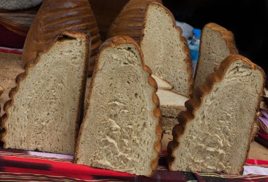 Geleneksel Türk usulü ekmek ekmeği