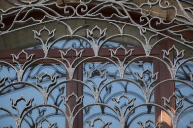 Metallere uygulanan Osmanlı sanat örnekleri