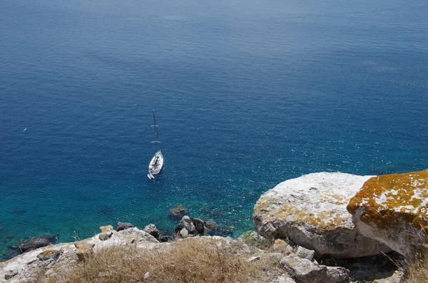 Vista Uma Baía Ilha San Nicola Ilhas Tremiti Mar Adriático — Fotografia de Stock