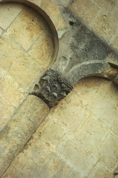 Serramonacesca Abruzzen Abtei San Liberatore Maiella Dekorationen Säulen Und Kapitelle — Stockfoto