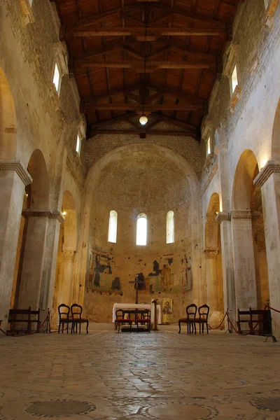 Serramonacesca Abruzzo Abbey San Liberatore Maiella Central Nave — 图库照片
