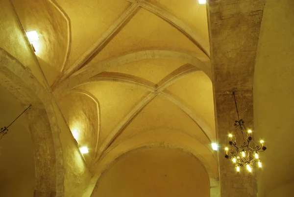 Fossacesia Abruzzo Venere的San Giovanni中世纪教堂 拱顶的细节 — 图库照片