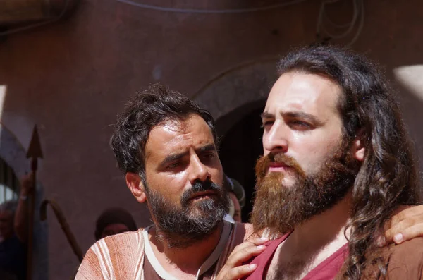 Guardia Sanframondi (BN) Campania - Yedi yıllık ayinler - Her yedi yılda bir geleneksel yedi yıllık kefaret, Bakire Meryem 'in onuruna yapılır.