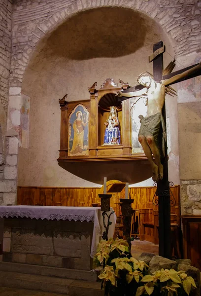 圣母玛丽亚 坎内托 拉特维尔瓦拉 莫利斯的圣地 在木制十字架的前景和圣母玛利亚 坎内托的背景下 叫处女的微笑 — 图库照片