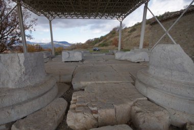 Schiavi d 'Abruzzo Chieti Kazıları ve arkeolojik alanda bulgular