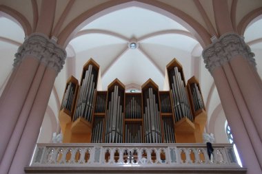 Castelpetroso - Molise - Bazilika Minore dell 'Addolorata Sığınağı