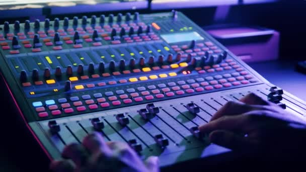 Mixing Board Getting Regulated Professional — Vídeo de Stock