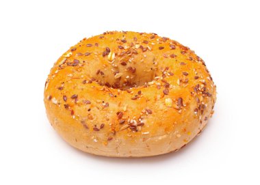 Beyaz üzerine taze çoklu tahıllı simit