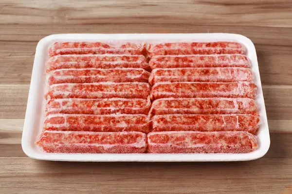 Pacote Salsichas Pequeno Almoço Congeladas Com Queimadura Congelador — Fotografia de Stock