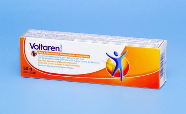 Pleasant Valley, Kanada - 20 Ocak 2025 Voltaren sırt ve kas ağrısı jölesi. GSK plc veya GlaxoSmithKline plc, İngiliz ilaç ve biyoteknoloji şirketidir..