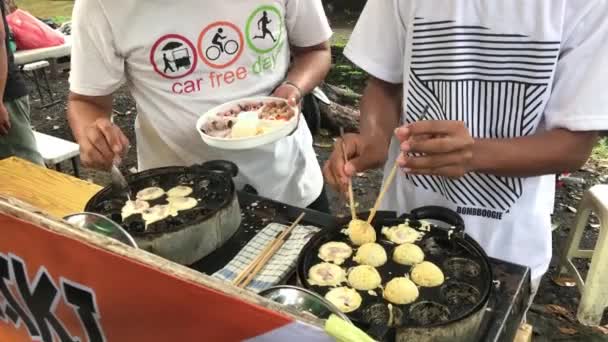Denpasar Bali Indonesia Octubre 2022 Los Comerciantes Mini Huevos Codorniz — Vídeo de stock