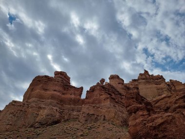 Dağların güzel manzarası 