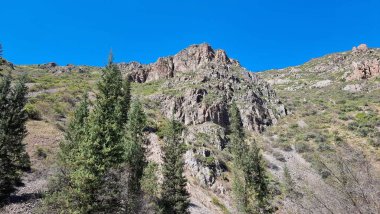 Dağların güzel manzarası