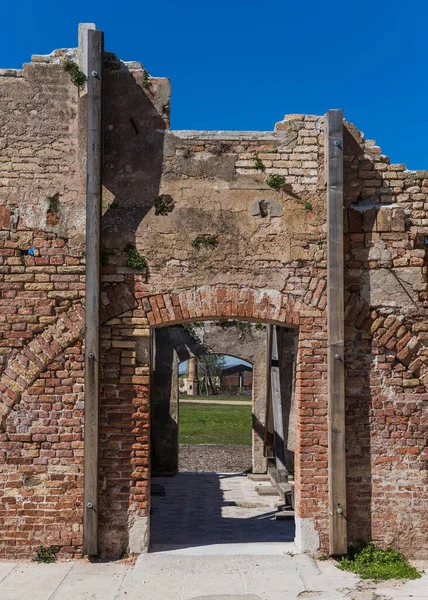 stock image Old abandoned construction structure in Italy