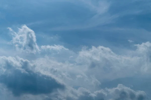 Cielo Azul Del Mediodía Con Fondo Naturaleza Nube Blanca —  Fotos de Stock
