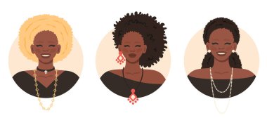 Afro-Amerikan kadın portresi seti. Siyah kadın yüzü, saç stilleri, duyguları, aksesuarları. Afrikalı kızlar Görseller. Farklı stil ve kıyafetlerde bir kadın modeli. Profil resimleri, sosyal medya ve uygulama için vektör illüstrasyonu