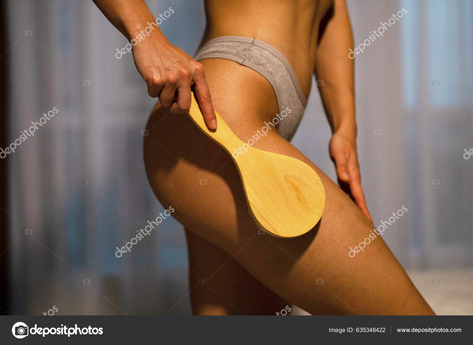 Young Slim Fit Woman Panty Doing Peeling Her Legs Living Stock Photo by  ©nataliya281168@gmail.com 635348422