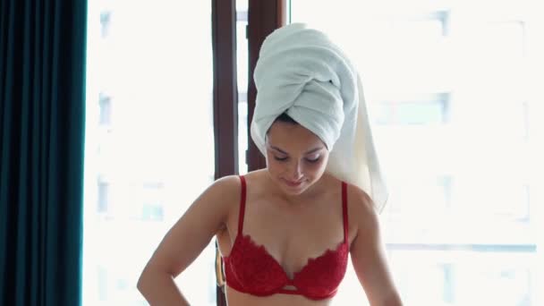 Sexy Caucasian Female Ironing Next Window Real Time Video Girl — Stock Video