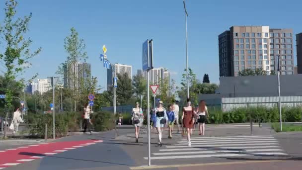 Kyiv Ukrayna Ekim 2023 Zaman Ayarlı Ukrayna Başkentinin Işlek Caddesi — Stok video