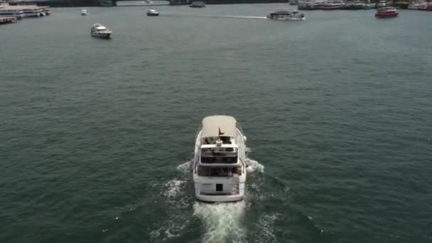 Goldenes Horn Istanbul Türkei Juni 2022 Boat Goes Goldenes Horn — Stockvideo