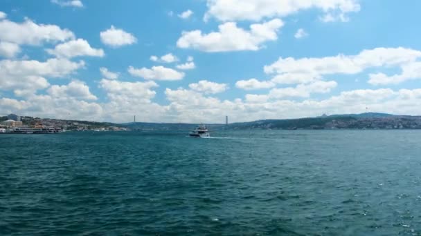 Istambul Bosphorus Vista Galataport Transporte Barco Mar Azul Navios Com — Vídeo de Stock