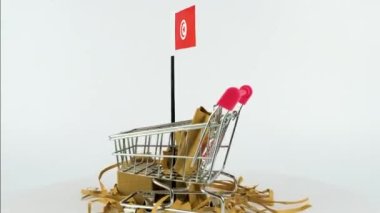 Süpermarket el arabası ve karton kutu videolu Tunus bayrağı, 4K 60 fps, çevrimiçi pazarlama ve alışveriş konsepti, dış ticaret fikri, Tunus 'ta ürün satmak, platformu çevirmek, e-ticaret videosu