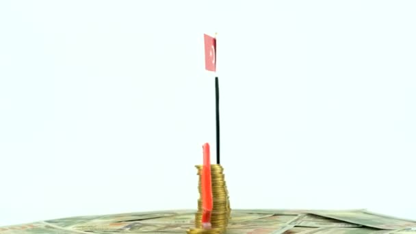 土耳其国旗上刻有流通货币 通货膨胀概念视频 红色箭头 经济和金融理念 土耳其贬值 国家统计 Fps 经济危机和降级 — 图库视频影像