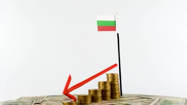 保加利亚国旗上刻有可换货币 通货膨胀概念视频 红色箭头 经济和金融理念 保加利亚贬值 国家统计 Fps 经济危机和降级 — 图库视频影像