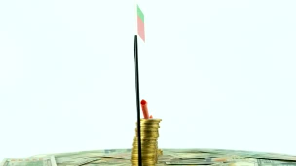 Bandeira Bielorrússia Com Moedas Plataforma Giratória Vídeo Conceito Inflação Seta — Vídeo de Stock