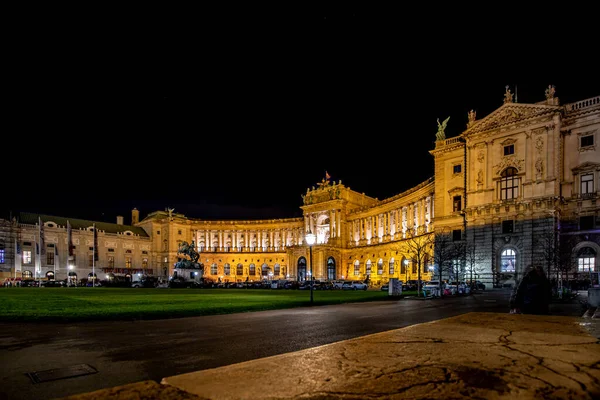 Hofburg Viena Por Noche Palacio Imperial Viena Austria Durante Temporada Imagen de archivo