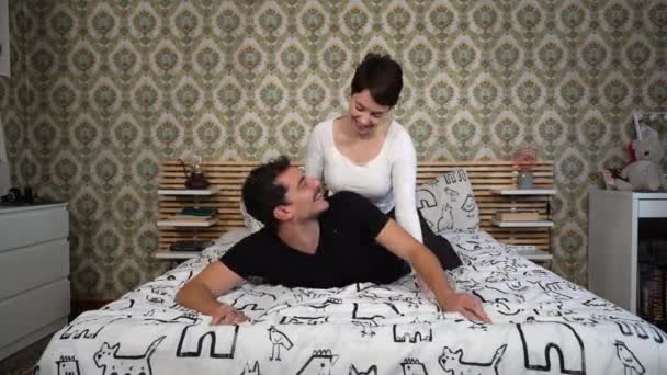 Happy Young Couple Play Bed Beautiful Couple Simulates Plane — 비디오