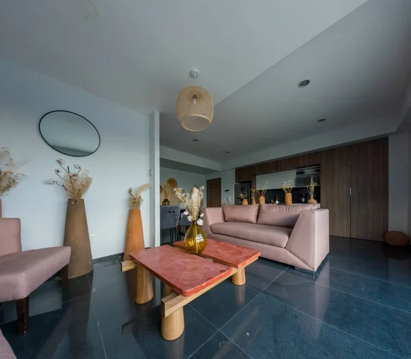 Terracotta Renkli Mobilyaları Olan Güzel Bir Oda Modern Zarif Tasarım — Stok fotoğraf