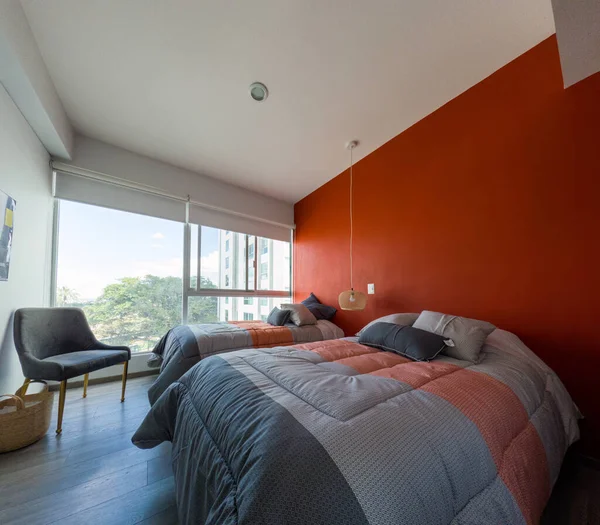 Hermoso Dormitorio Principal Una Nueva Casa Lujo Con Vista Baño — Foto de Stock
