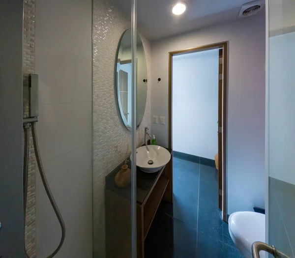 Kleines Badezimmer Einer Wohnung Moderne Dekoration Elegantes Interieur Mexiko Lateinamerika — Stockfoto