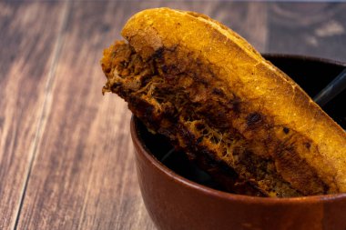 Chile ve kızarmış soğan, kişniş, torta ahogada de res, Meksika latin amerika