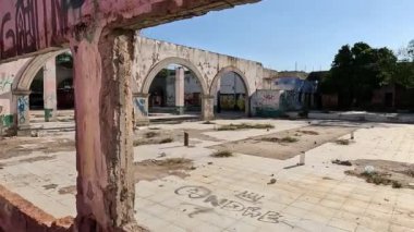 Barselona 'daki eski bina.