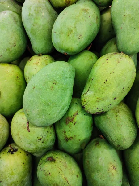 Tam Çerçeve Olgun Yeşil Mango Meyveleri