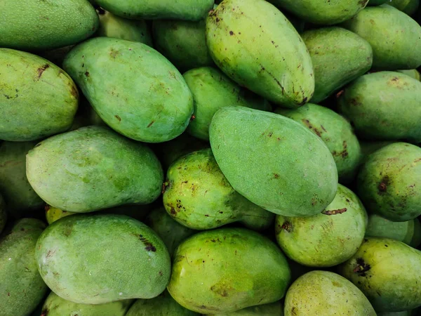 Tam Çerçeve Olgun Yeşil Mango Meyveleri
