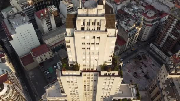从屋顶摩天大楼起飞的空中射击 — 图库视频影像