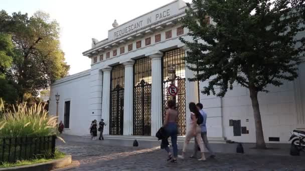Общественное Кладбище Реколета Туристическая Зона Буэнос Айреса — стоковое видео