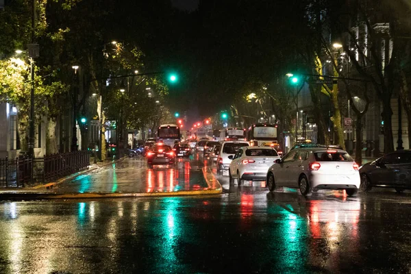 Авеніда Майо Буенос Айресі Дощову Ніч Відображенням Автомобілів — стокове фото