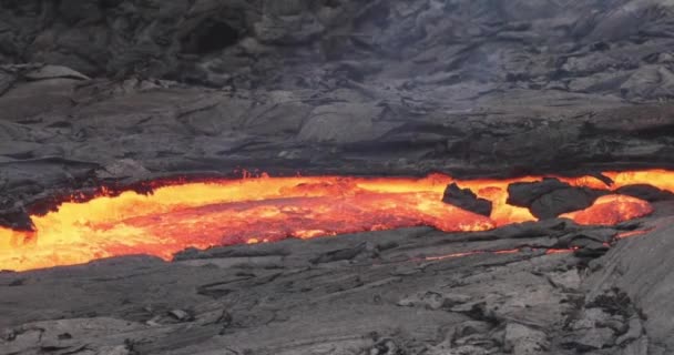 Volcano Lava Flow Eruption Fire Geology Smoke Volcanic Mountain Magma — Stock Video
